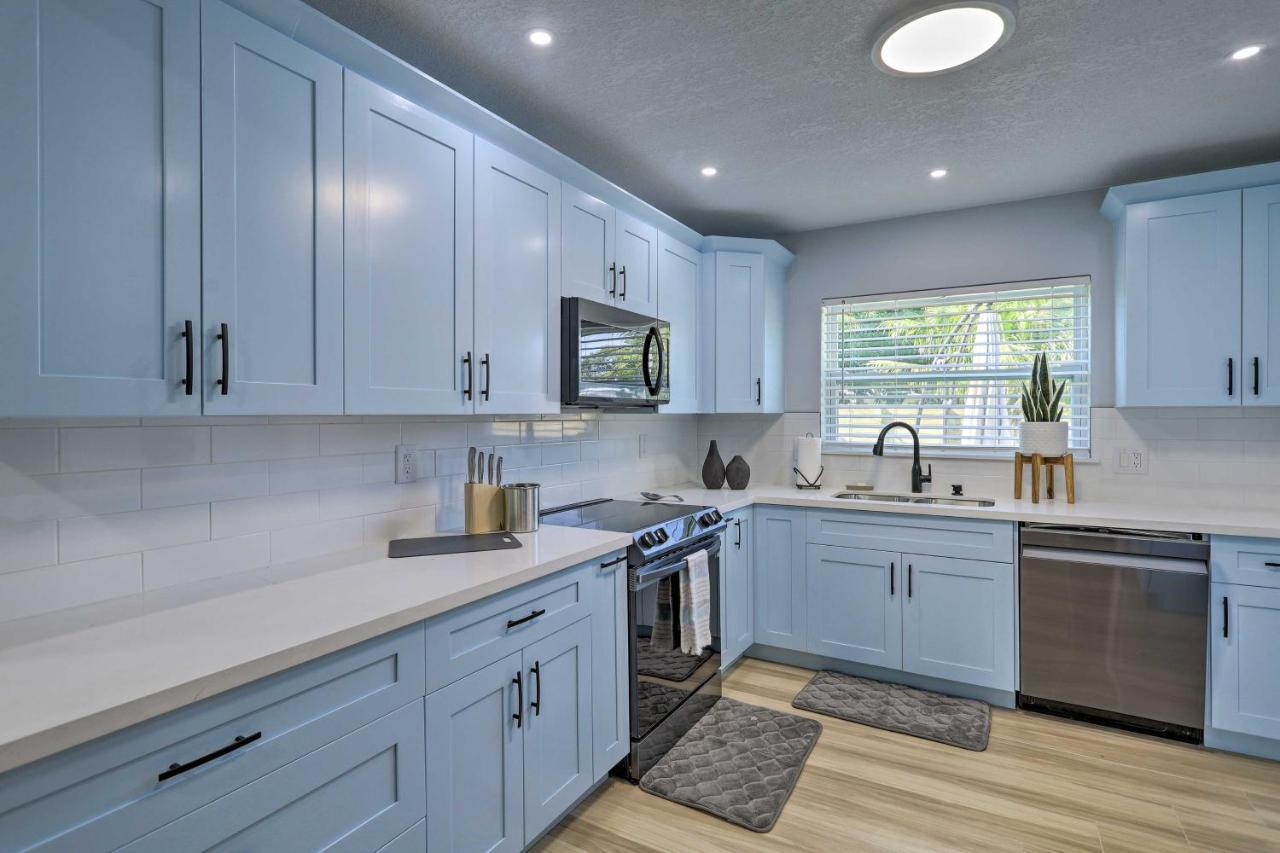 Beach House With Outdoor Kitchen, Walk To Coast Cocoa Beach Luaran gambar